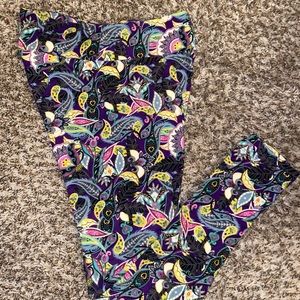 Leggings - mostly activewear